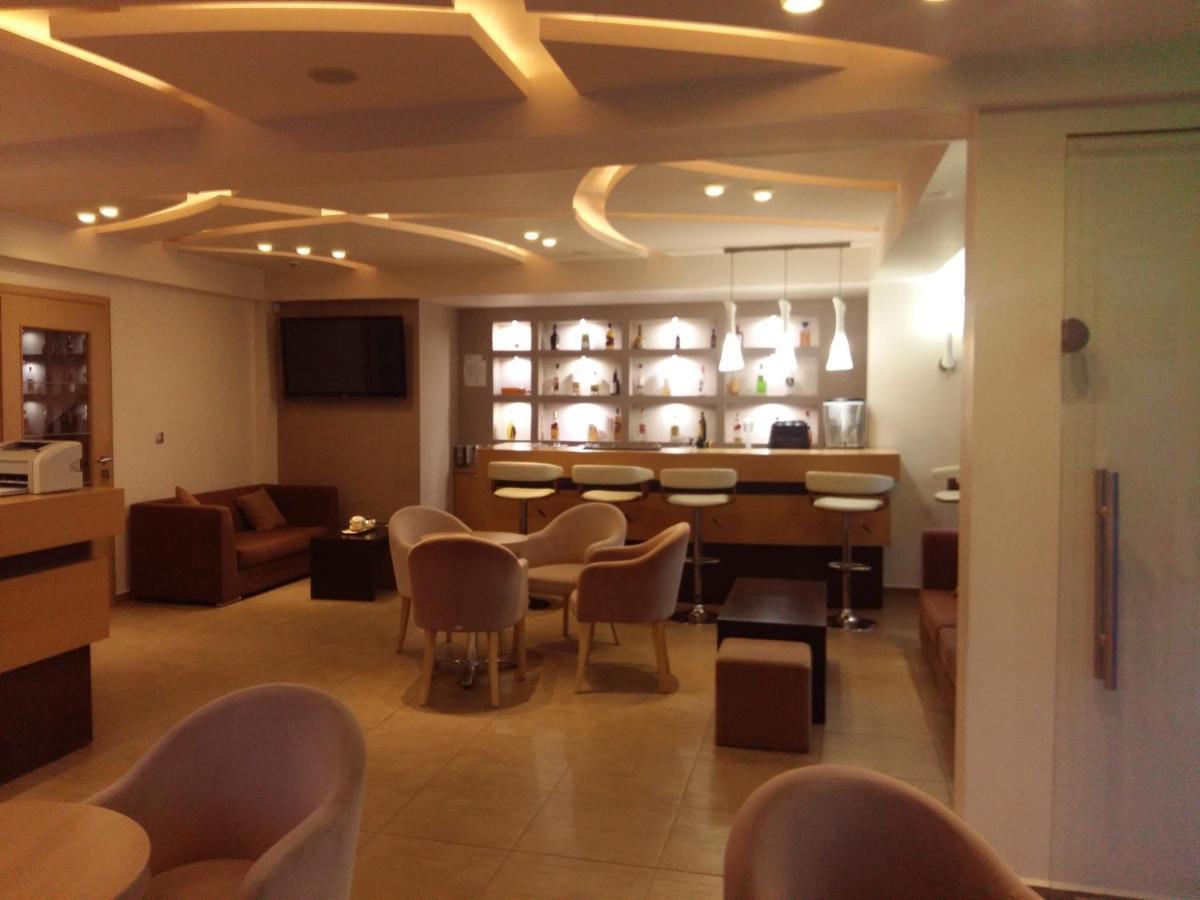Siros Hotel Лептокария Екстериор снимка