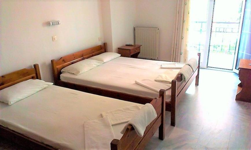 Siros Hotel Лептокария Екстериор снимка