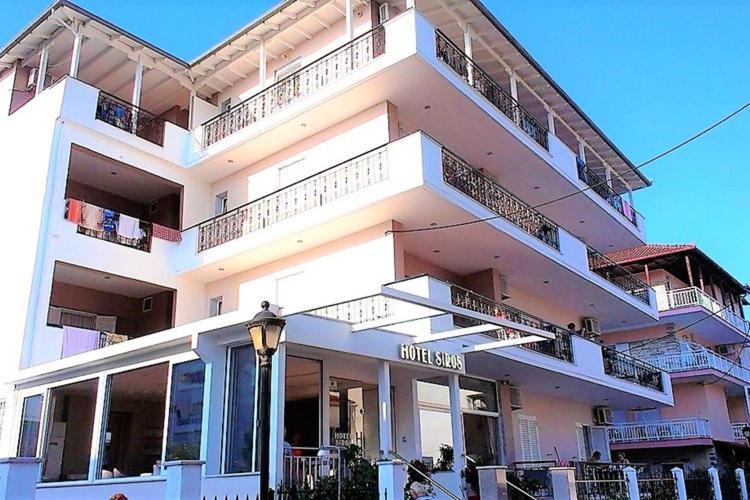 Siros Hotel Лептокария Екстериор снимка