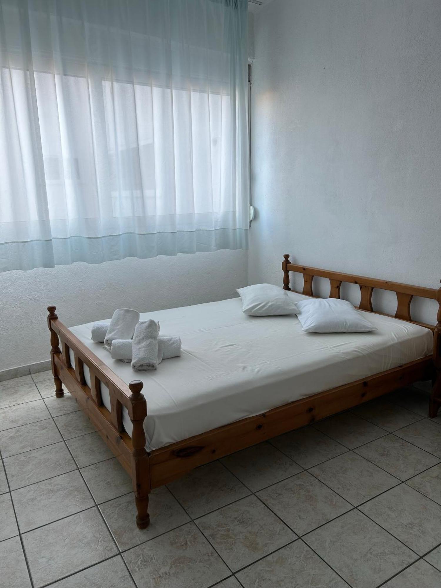 Siros Hotel Лептокария Екстериор снимка